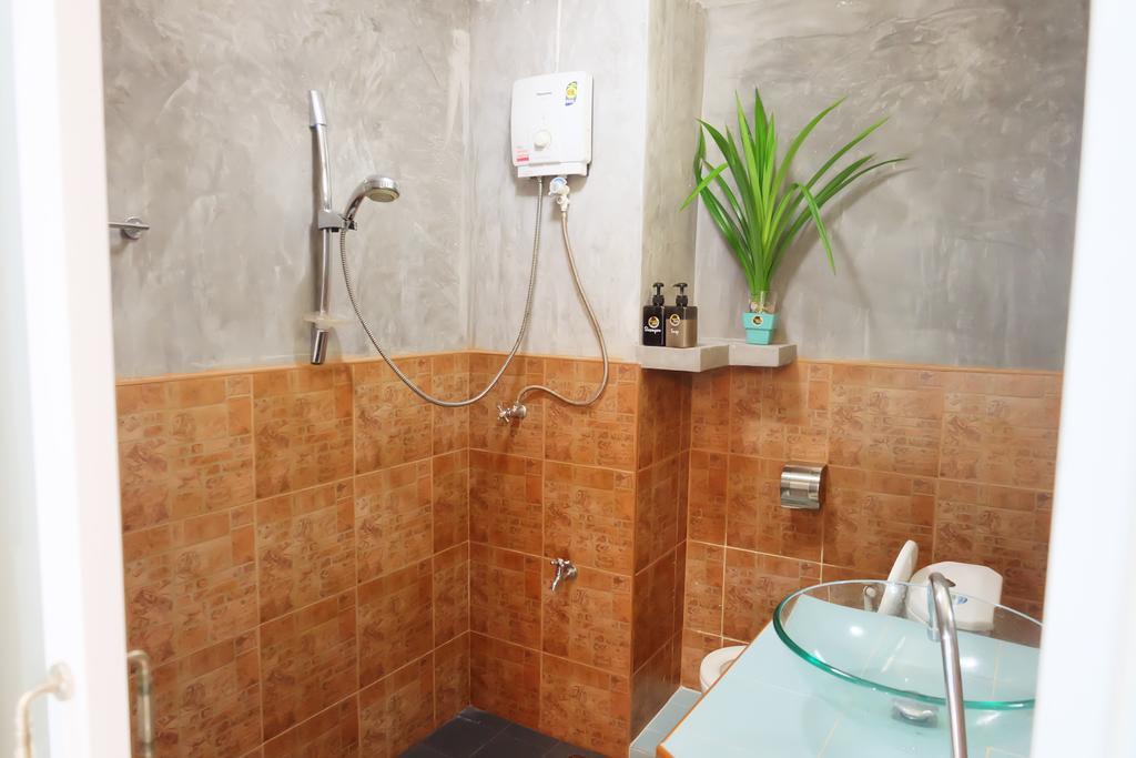 Green House At Trang Guesthouse Εξωτερικό φωτογραφία